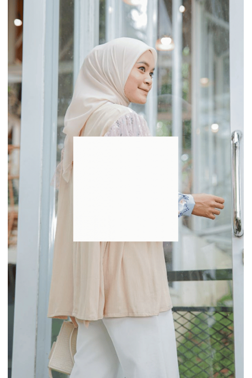 Lola Blouse Beige